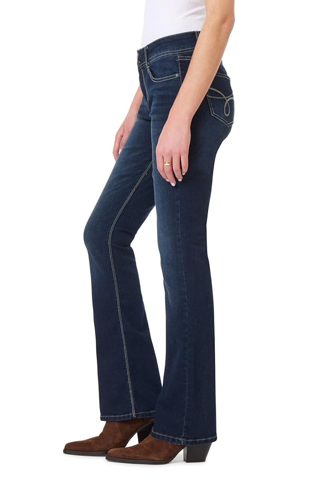 WallFlower Women's Instastretch Luscious Curvy Bootcut Jeans