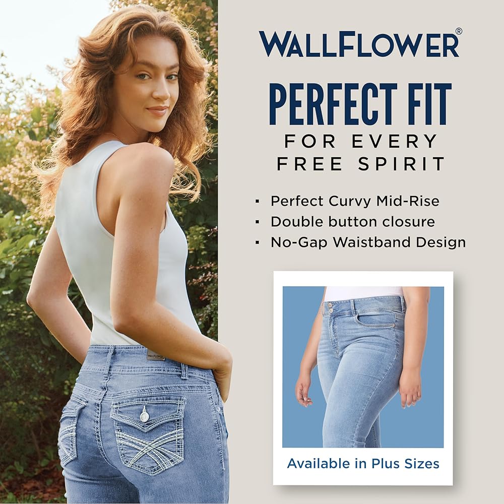 WallFlower Women's Instastretch Luscious Curvy Bootcut Jeans