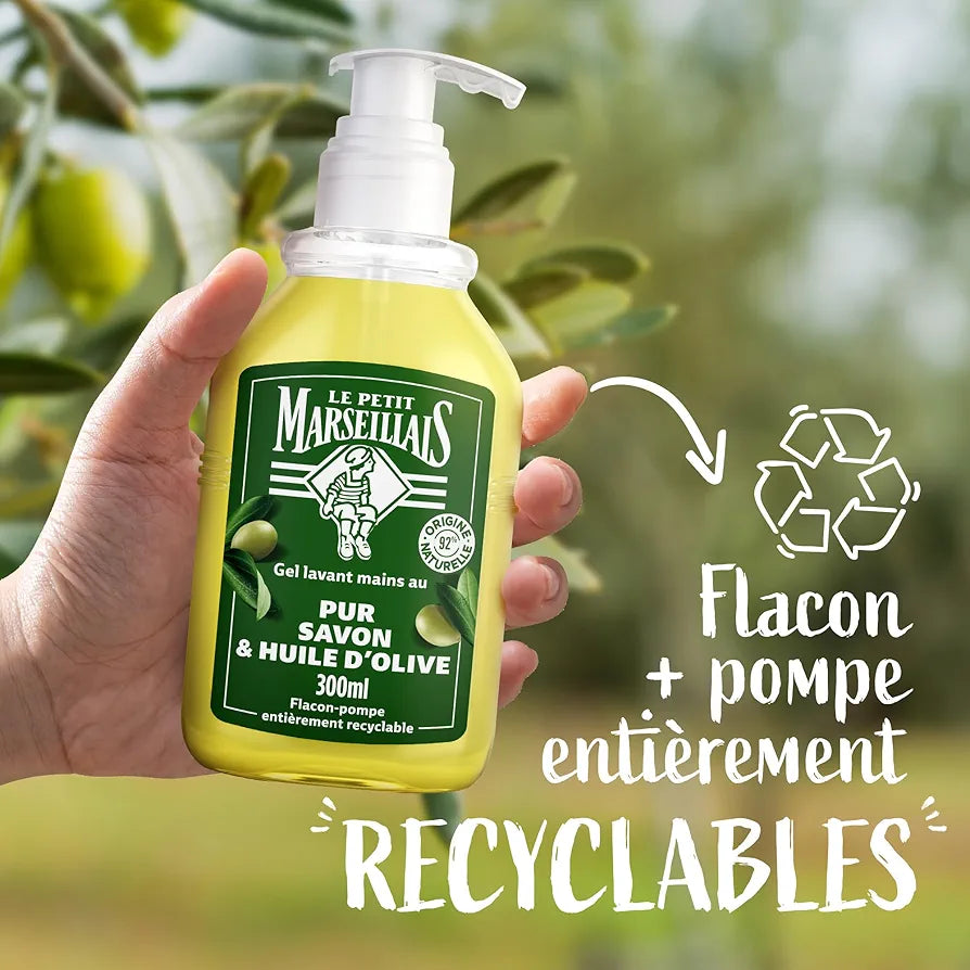 Le Petit Marseillais | Recharge Gel Lavant Mains Pur Savon & Huile d'Olive (berlingot de 250 ml) – Savon liquide avec 92 % d'ingrédients d'origine naturelle – Savons mains au pH neutre pour la peau