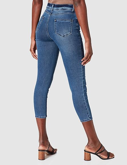 find. Women's Skinny Jeans