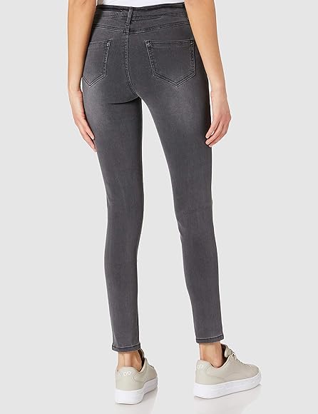 find. Women's Skinny Jeans